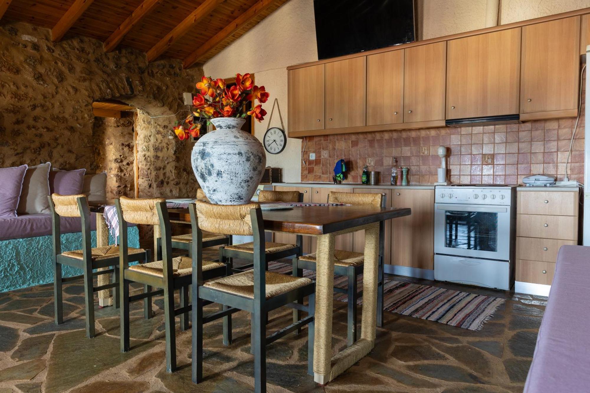 Vasiliki Cozy & Modern House Githio View Villa Екстериор снимка